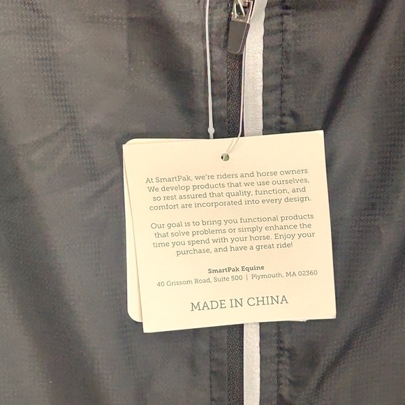 EQology by SmartPak XXL Black Full Zip Athletic Lightweight Jacket‎ Equestrian - Picture 2 of 16